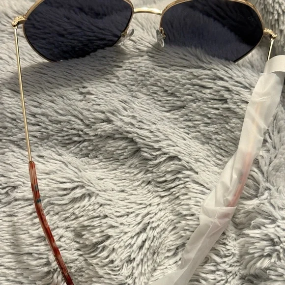 Sunglasses Prive Revaux Sunglasses Metal Frame The Pixi Caviar Black/Beige NWT - Picture 2 of 7